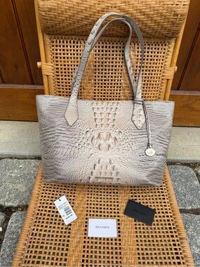 Brahmin Athena Harbor Melbourne Genuine Leather Croc Embossed Tote w Bag Charm